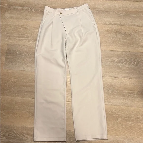 Abercrombie Tailored 90’s Relaxed Trousers - Picture 2 of 4